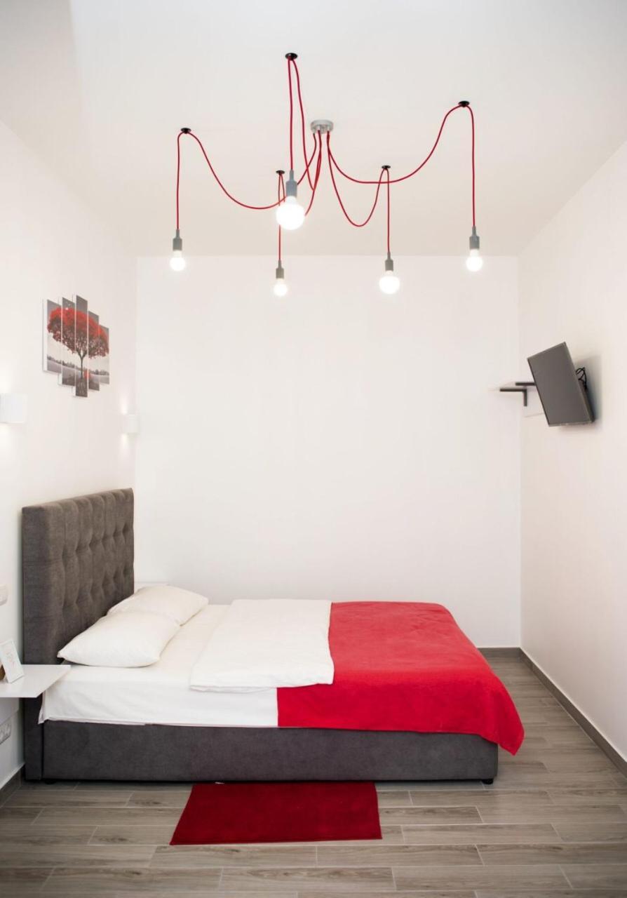 Deluxe Apartment In Old City Center Lviv Kültér fotó